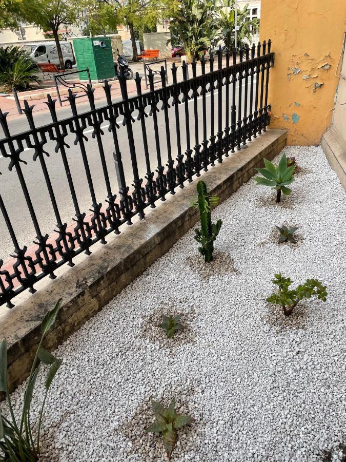 קאן Maisonnette Studio Bas Suquet, Proche Plage Et Palais מראה חיצוני תמונה