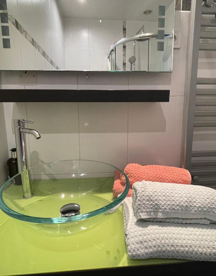 קאן Maisonnette Studio Bas Suquet, Proche Plage Et Palais מראה חיצוני תמונה